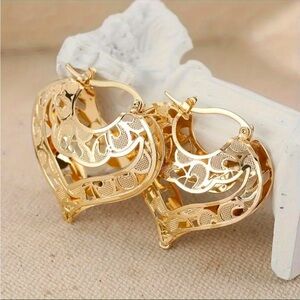 Gold Hollow Out Heart Hoop Earrings
